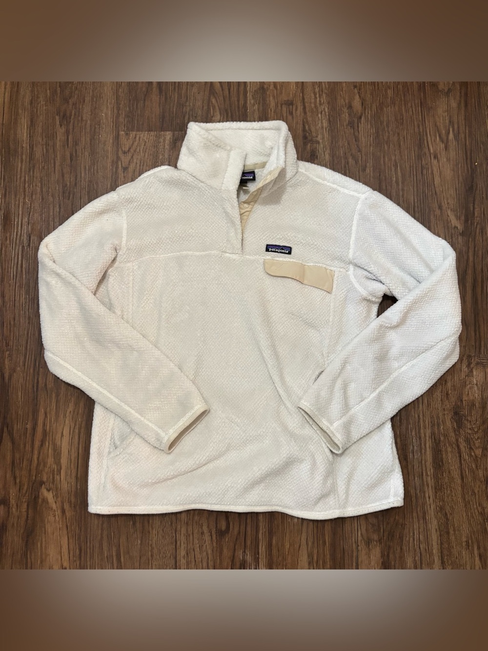 Patagonia Womenโs Re-Tool Snap-T Fleece Pullover Cream White XL